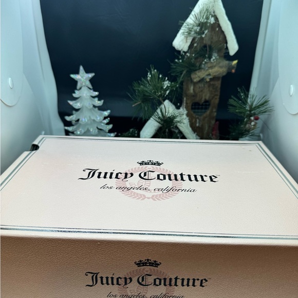 NWT Juicy shoes - Picture 2 of 6